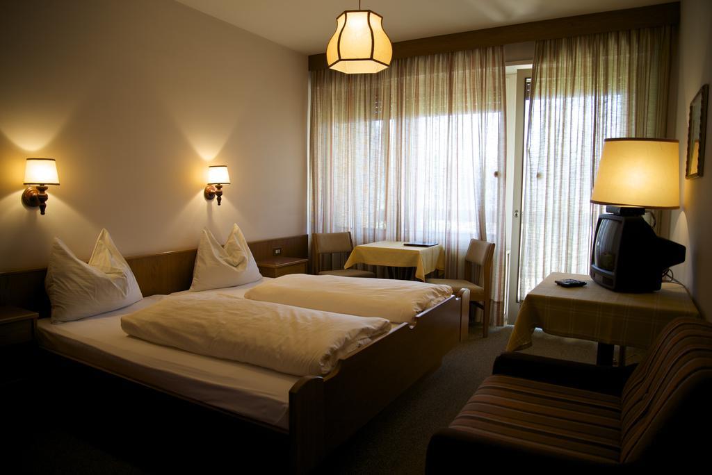 Hotel Tannerhof Мерано Экстерьер фото